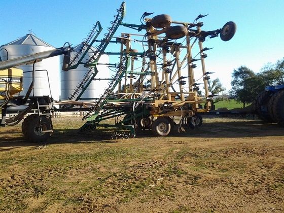 2005 Ezee-on 5550 Airseeder for sale Old Junee NSW