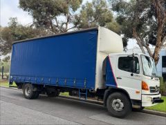 2004 Hino Curtain sider Truck for Sale for sale Mawson Lakes SA