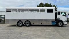Nissan UD 10 Horse Truck Horse Transport for sale Beaudesert Qld
