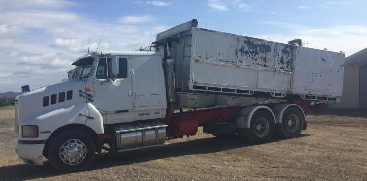 1998 International Transtar 4700 Tray Tipper for sale New Castle NSW