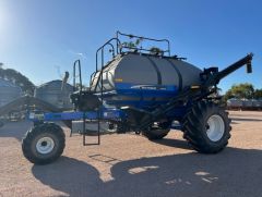 New Holland SC380/Flexicoil 3850 Tow Behind Air Cart for sale Bute SA 
