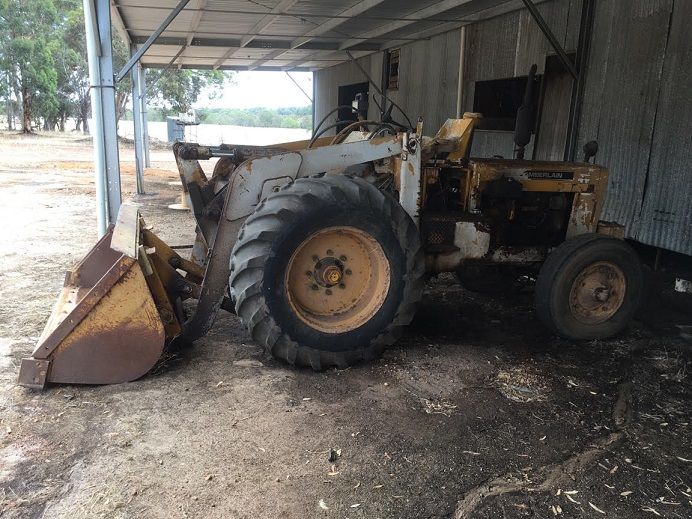 Chamberlain R1250 Loader for sale Williams WA 