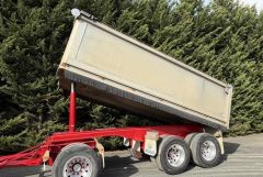 2005 Chris's Body Builders Super Dog Tipper Trailer for sale Cardigan Vic