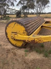 KI-KI Engineering Cross-Ribbed Stone Roller for sale Balaklava SA 