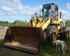 Komatsu WA 320-1 Loader for sale Rosedale Qld