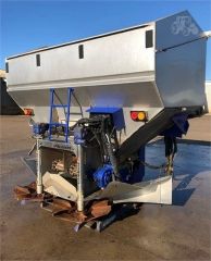 2015 Southern Fertilier Spreader 750L for sale Cobden Vic