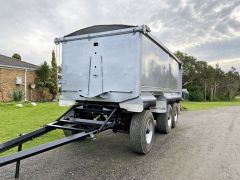 1988 3 axle super singlesTipper Trailer for sale Tooradin Vic