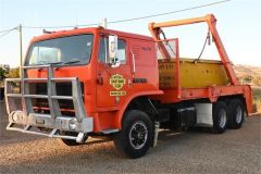 1985 International T2670 Skip Bin Truck for sale Cootamundra NSW