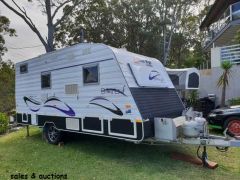 New Age Bilby Ltd 2014 17’6 Caravan for sale Qld Gold Coast 