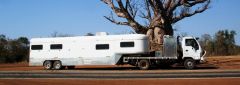 2007 Lonestar Gooseneck Horse transport for sale NT Katherine