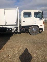 2013 Hino truck 5 Horse Gooseneck Horse Transport for sale Vic Mafara