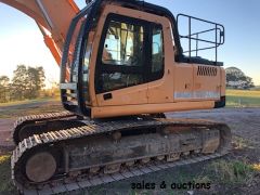 Hyundai 210-7 Excavator for sale Qld Yandina