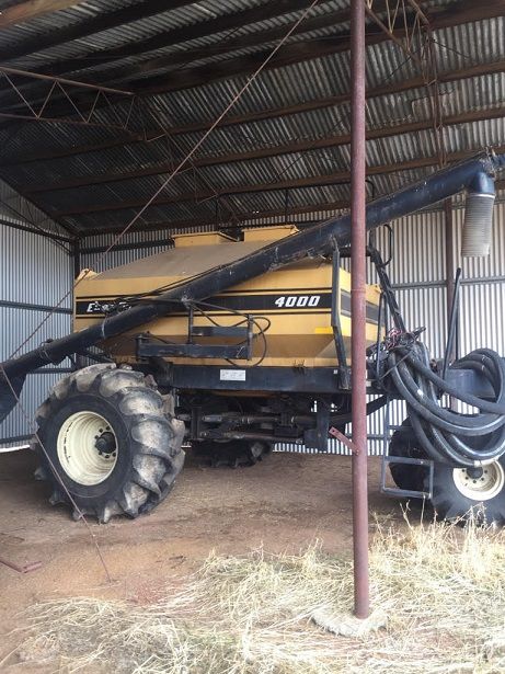 48 foot 3550 Ezee-on bar Farm machinery for sale Harrismith WA