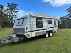Kedron ATV 2004 21ft Caravan for sale Upper Mount Cravatt Qld