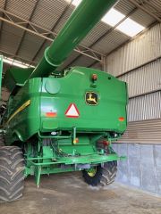 S680 Header &amp; 640D Draper Front &amp; Trailer for sale Albany WA