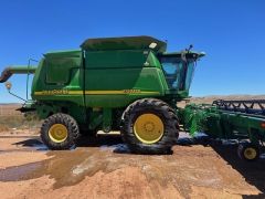 John Deere 9760 STS Harvester/Header for sale Mt Templeton SA