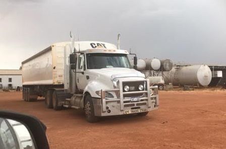 Caterpillar 3 axle Prime mover for sale Merredin WA