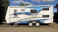 Nissan UD MK6 8 Horse Truck &amp; Caravan for sale Moura Qld