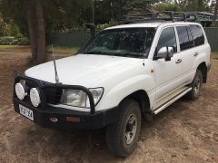 Landcruiser GLX 100 Series 4 X 4 for sale SA Williamstown 