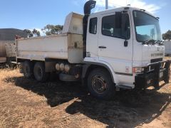 Pig trailer Mitsubishi Tipper Truck for sale SA Maitland