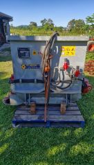 Self loading mulch compost manure spreader for sale Innisfail Qld