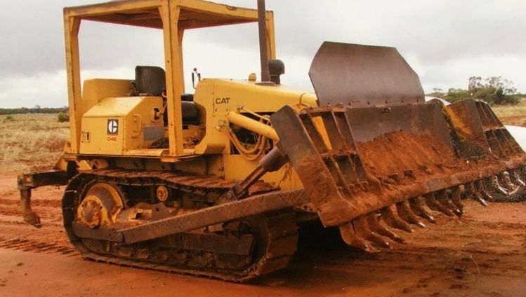 Caterpillar D4E Dozer Earthmoving Equipment for sale Goolgowi Vic