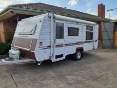 Caravan for sale Yarra Glen Vic 2007 Olympic Pop Top Javelin Caravan