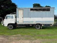 1984 Isuzu 4/5 Horse Truck for sale Glengarry Vic
