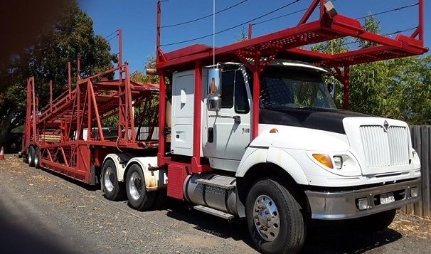 7 car  Trailer International 7600 Prime Mover Truck for sale Bellmere Qld