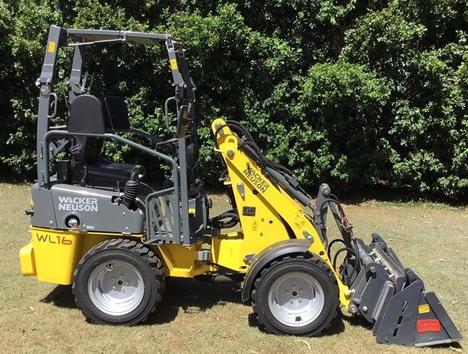 Wacker neuson WL 16 Folding Rops Loader Earthmoving Equipment for sale Gree