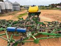 2010 John Deere 1870 &amp; 1910 / 430bu Aircart for sale Grenfell NSW