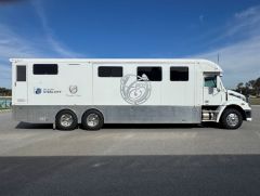 Horse Truck - Freightliner Columbia CL112 For sale Bayswater WA 