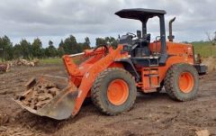 2007 Hitachi LX80-7 Tractor for sale Apollo Bay Vic