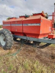 Horwood Bagshaw Scaribar &amp; Airseeder Box Triple BIn for sle Kyalite NSW