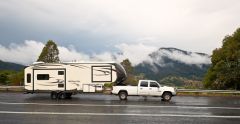  Heritage Glen 28RLT 5th Wheel &amp; Chevrolet Silverado 2500HD LS 4x4. Complete Package. Vic