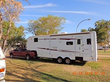 F250 Ute Super Cab and 2006 Fifth Wheeler Caravan For Sale Bundaberg Qld