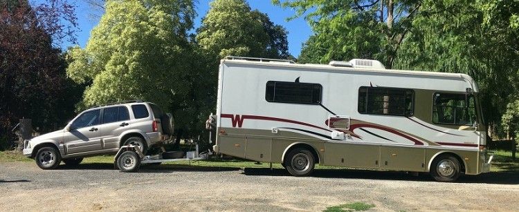 Winnebago Industries Explorer Motorhome Chirnside Vic