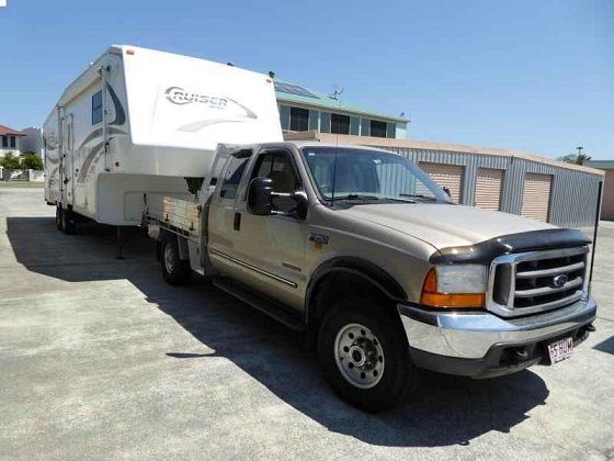 F250 XLT Ute &amp; Crossroads Cruiser 5th Wheeler Caravan for sale QLD