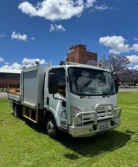 2013 Isuzu NPR Fitters Truck for sale Gold Coast Qld