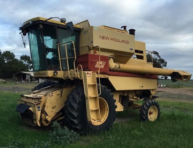 New Holland TR86 Header for sale SA