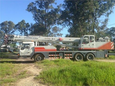 2007 Zoomilion 292JOZ25H Crane Truck for sale QLD