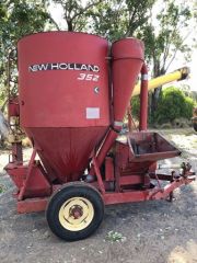 New Holland 352 Grinder Mixer Farm Machinery for sale Millmerran Qld