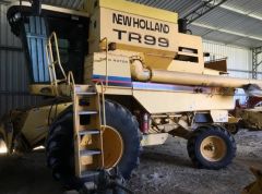 2001 New Holland Header &amp; Front for sale Inverell NSW