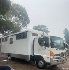 2003 White Hino 6 Horse Side Loader Truck for sale Vic Junction Village