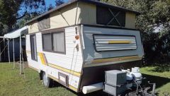 15Ft Coromal Pop Top Caravan for sale Qld Tewantin